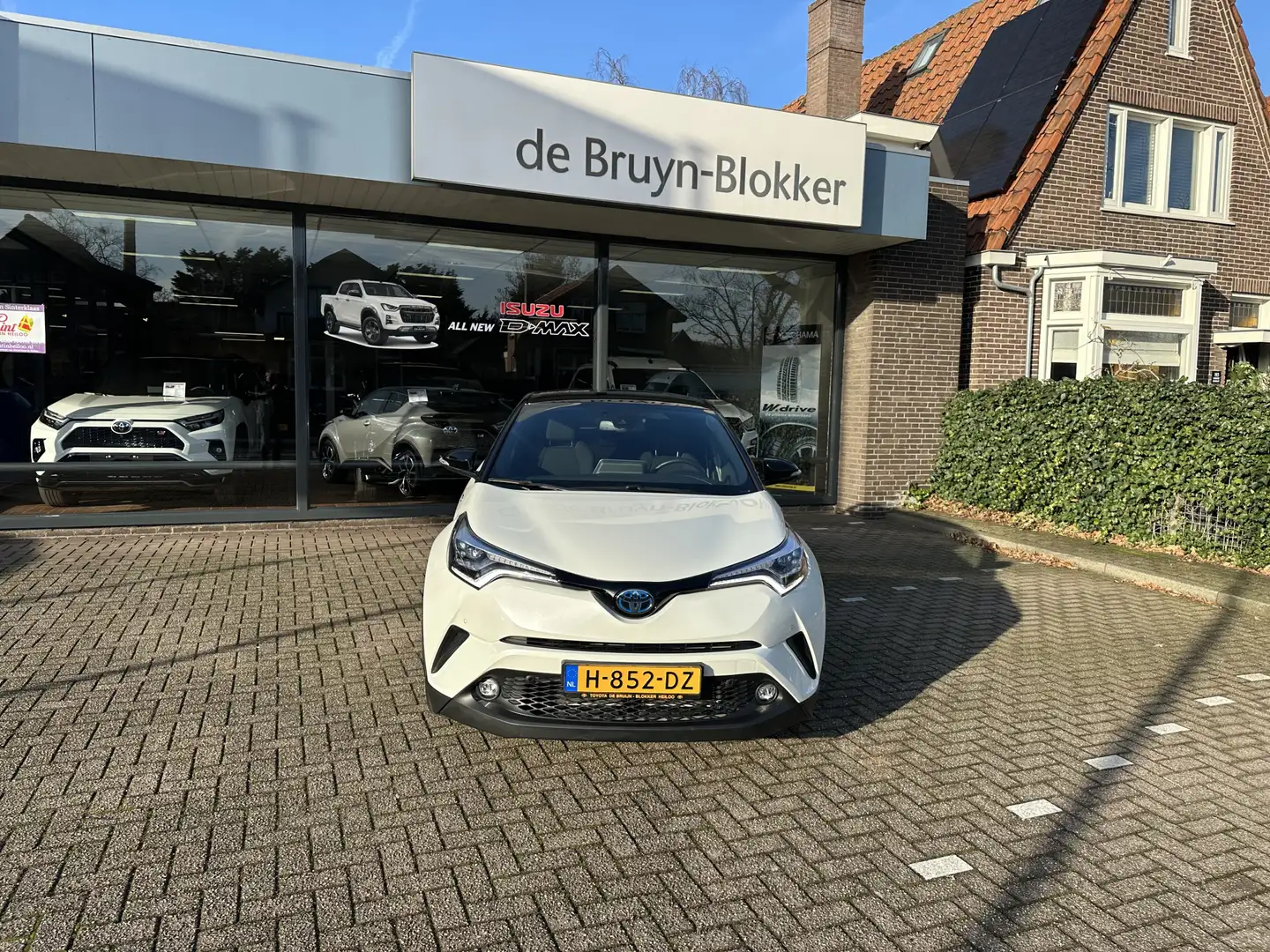 Toyota C-HR 1.8 Hybrid Style Ultimate 1e eigenaar / slechts 7. Blanc - 2