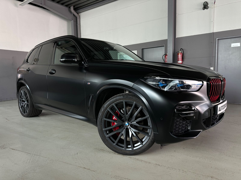 BMW X5 xDrive 30d Black Vermilion M-Sport