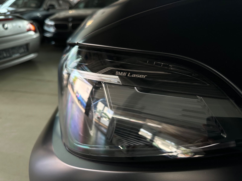 BMW X5 xDrive 30d Black Vermilion M-Sport — photo 4