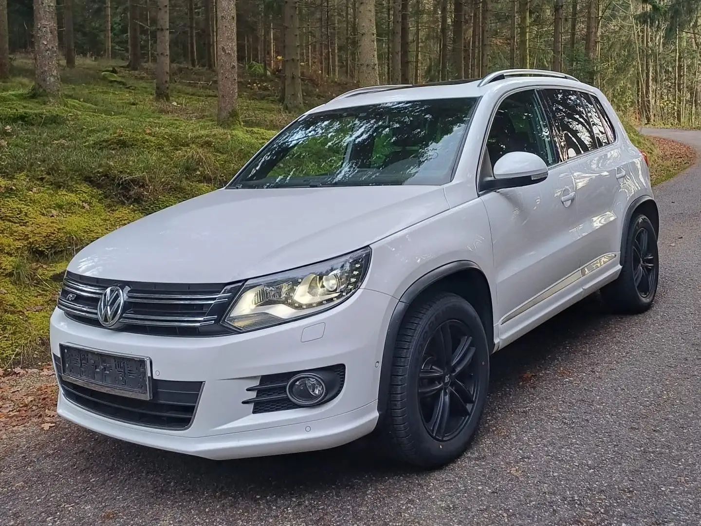 Volkswagen Tiguan Tiguan 2,0 TDI BMT 4Motion 4Sports DSG 4Sports Weiß - 1