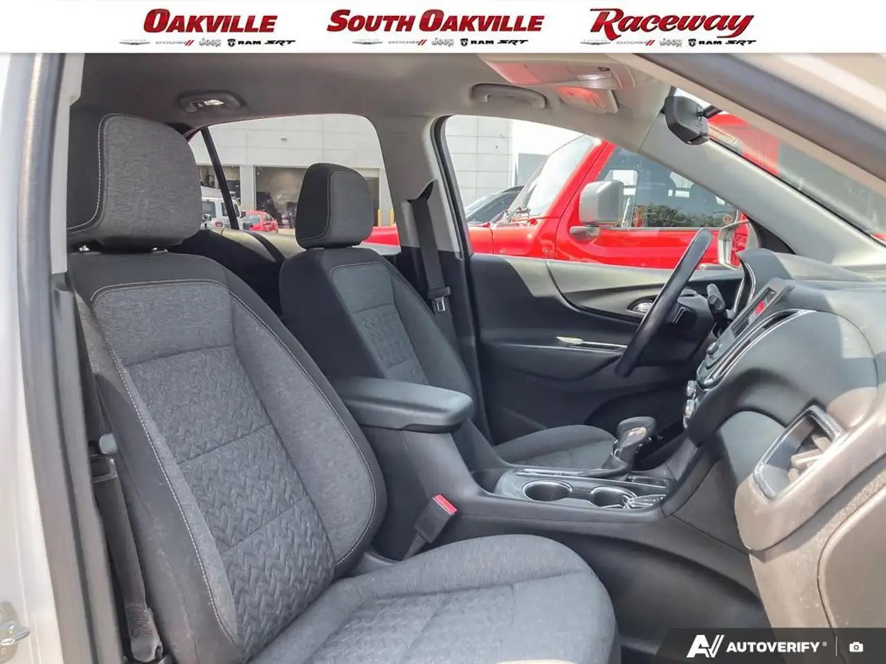 Chevrolet Equinox photo Chevrolet Equinox
