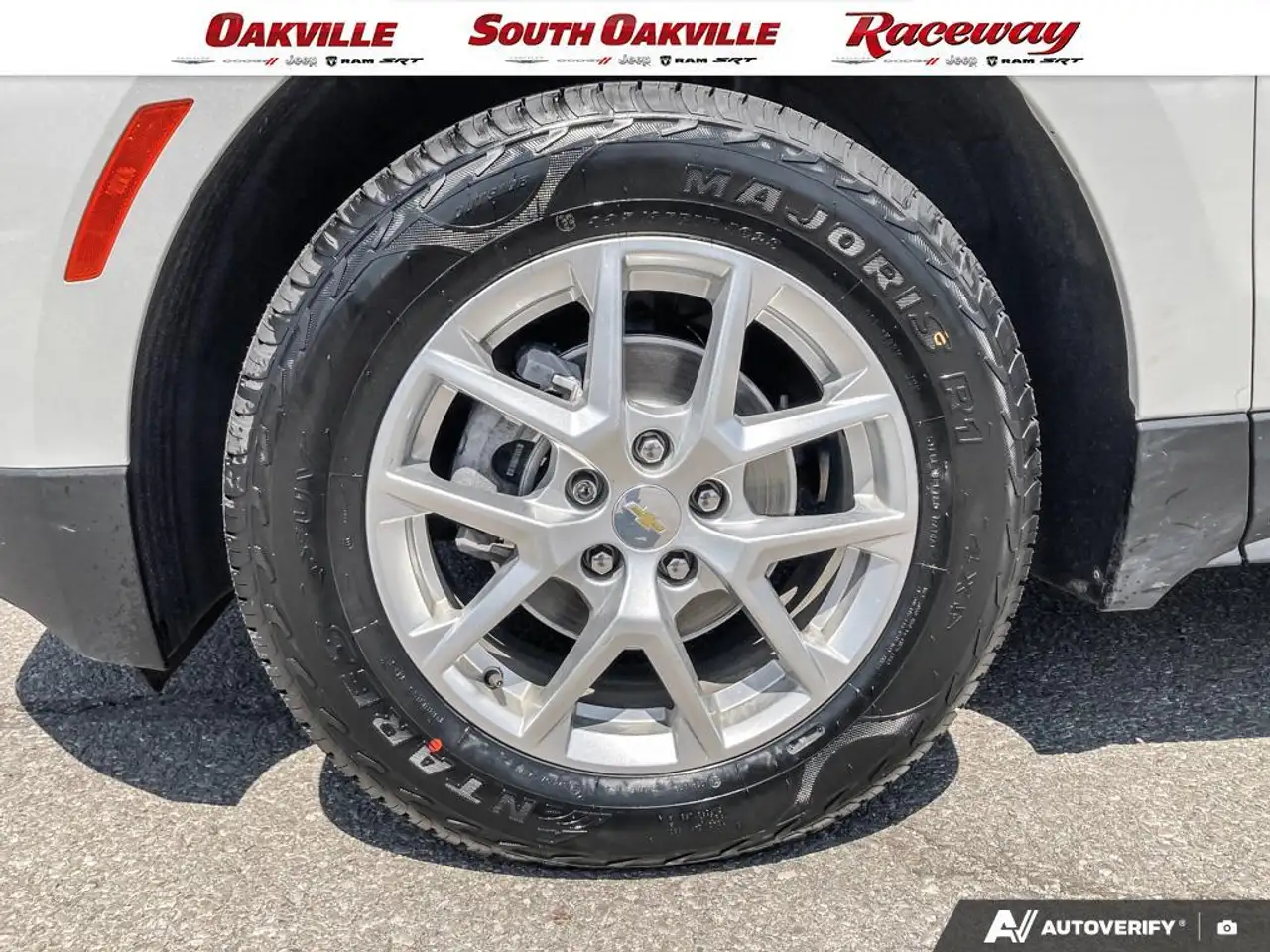 Chevrolet Equinox photo Chevrolet Equinox