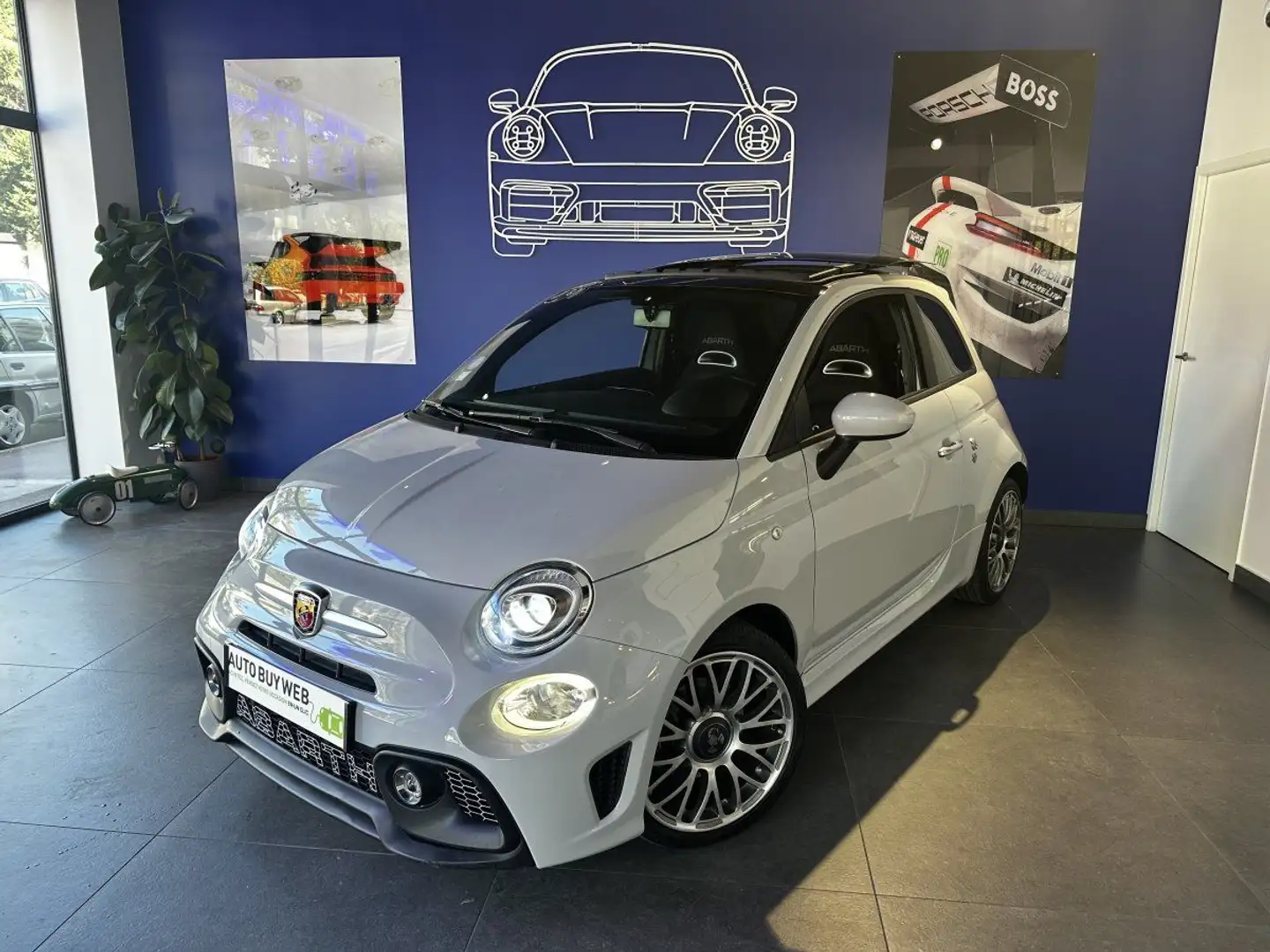 Abarth 595 E6D TEMP 1.4 Turbo T-Jet 145 ch BVM5 / TOIT OUVRANT / Echappement Magneti Marelli Gris - 1