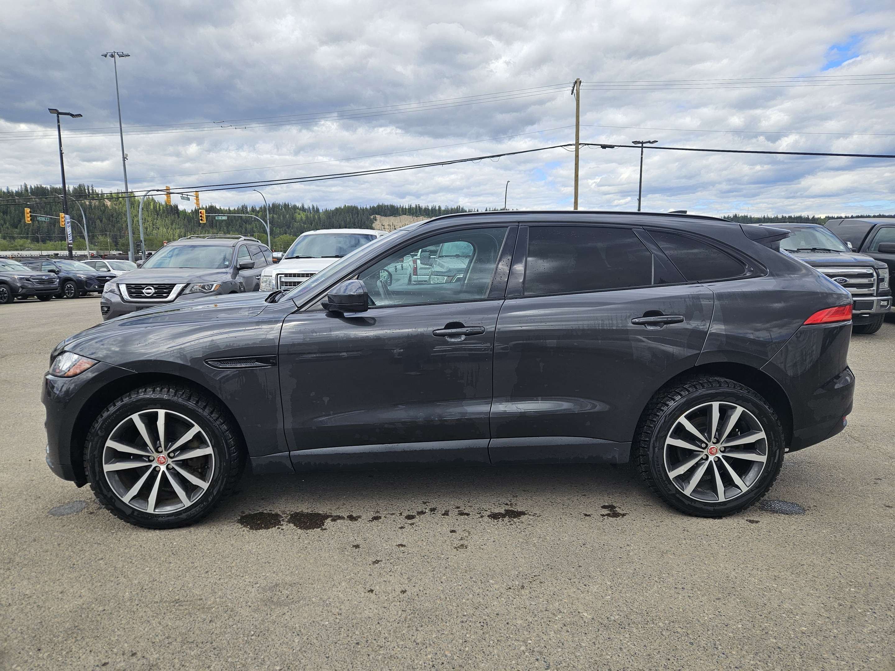 2019 Jaguar F-Pace