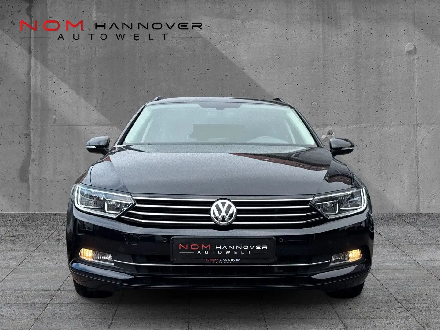 Volkswagen Passat Variant Passat Var. 2.0 TDI /AHK/ACC/DISCOVMEDIA/S-HEFT Schwarz - 2