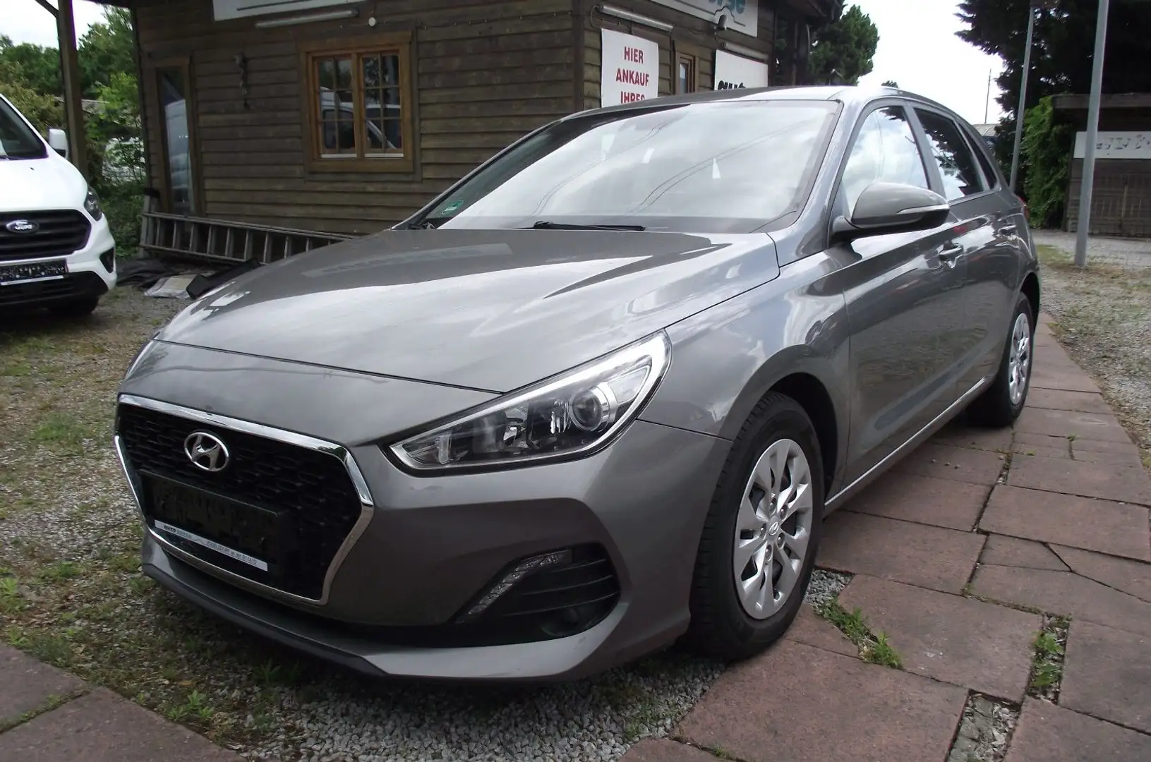 Hyundai i30 Select  , Navi Grau - 1