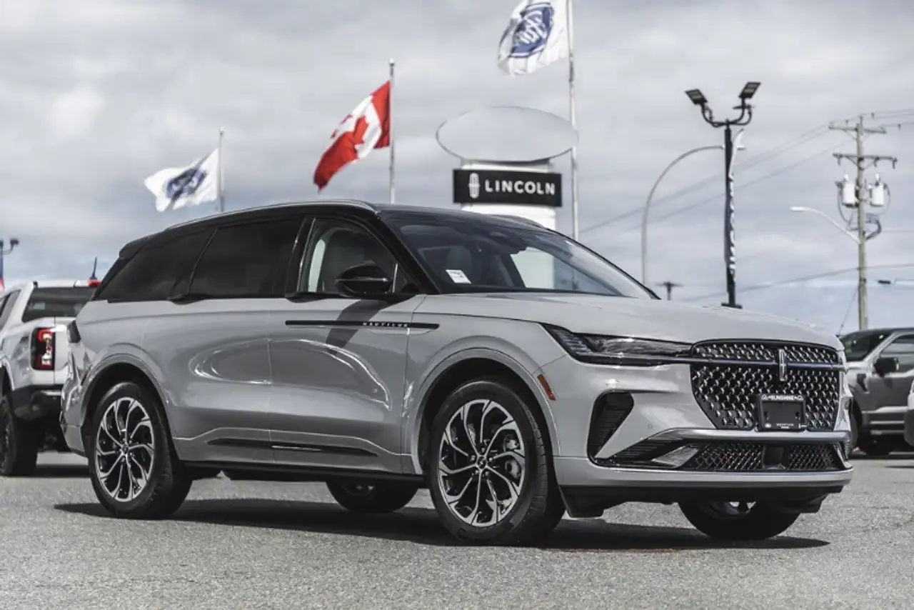 2026 Lincoln Nautilus