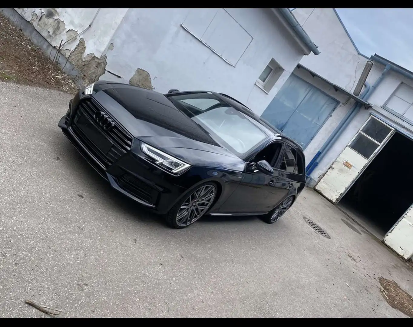 Audi A4 Avant 2,0 TDI Sport S-tronic - 1
