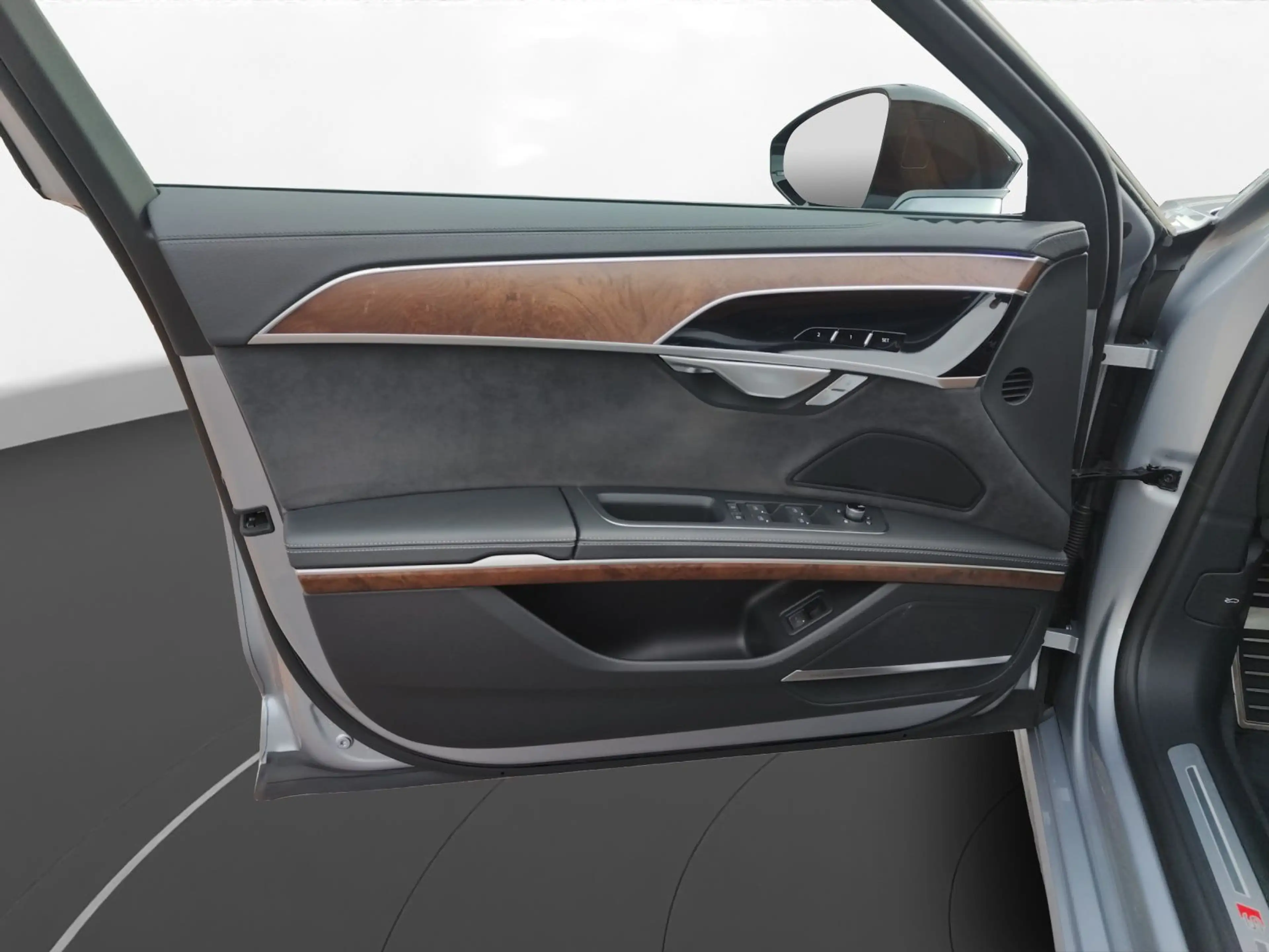 Audi S8 4.0 TFSI quattro Pano Luft B&O Matrix Sthzg A — photo 3