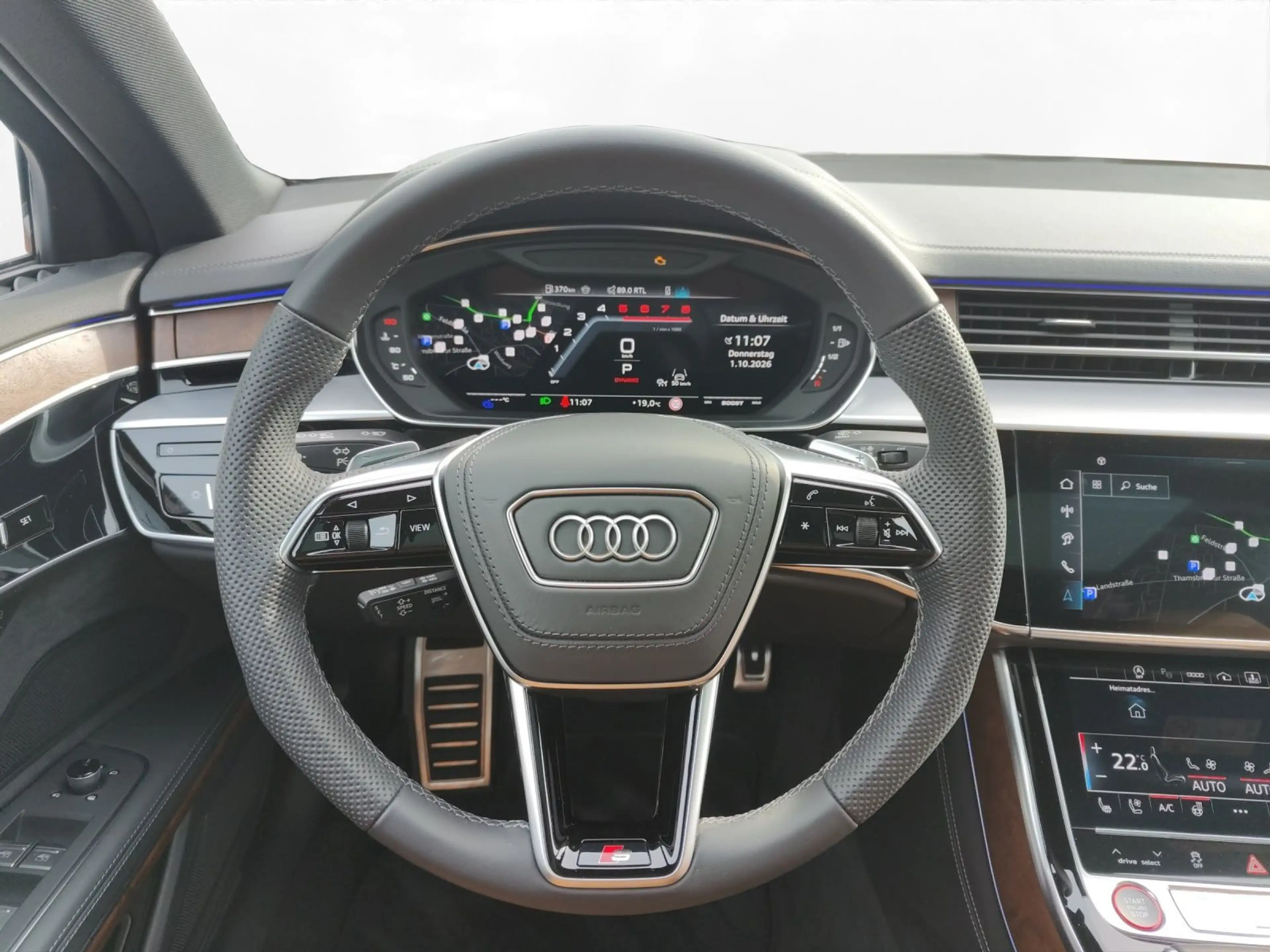 Audi S8 4.0 TFSI quattro Pano Luft B&O Matrix Sthzg A — photo 7