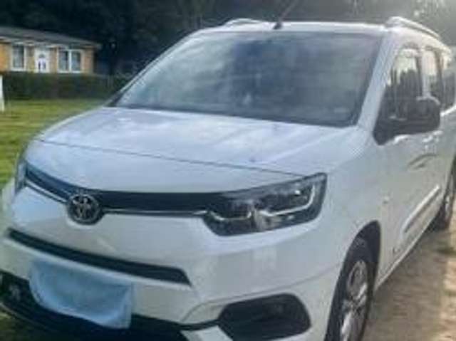 Imagine Toyota Proace City Proace City Verso 5-Türer Verso 1.2 Turbo L2  T