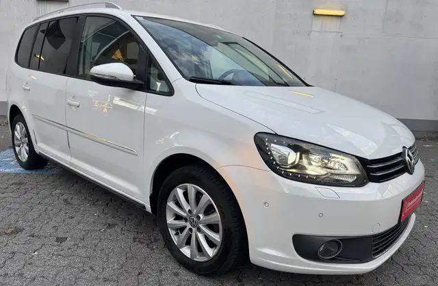 Volkswagen Touran Highline BMT