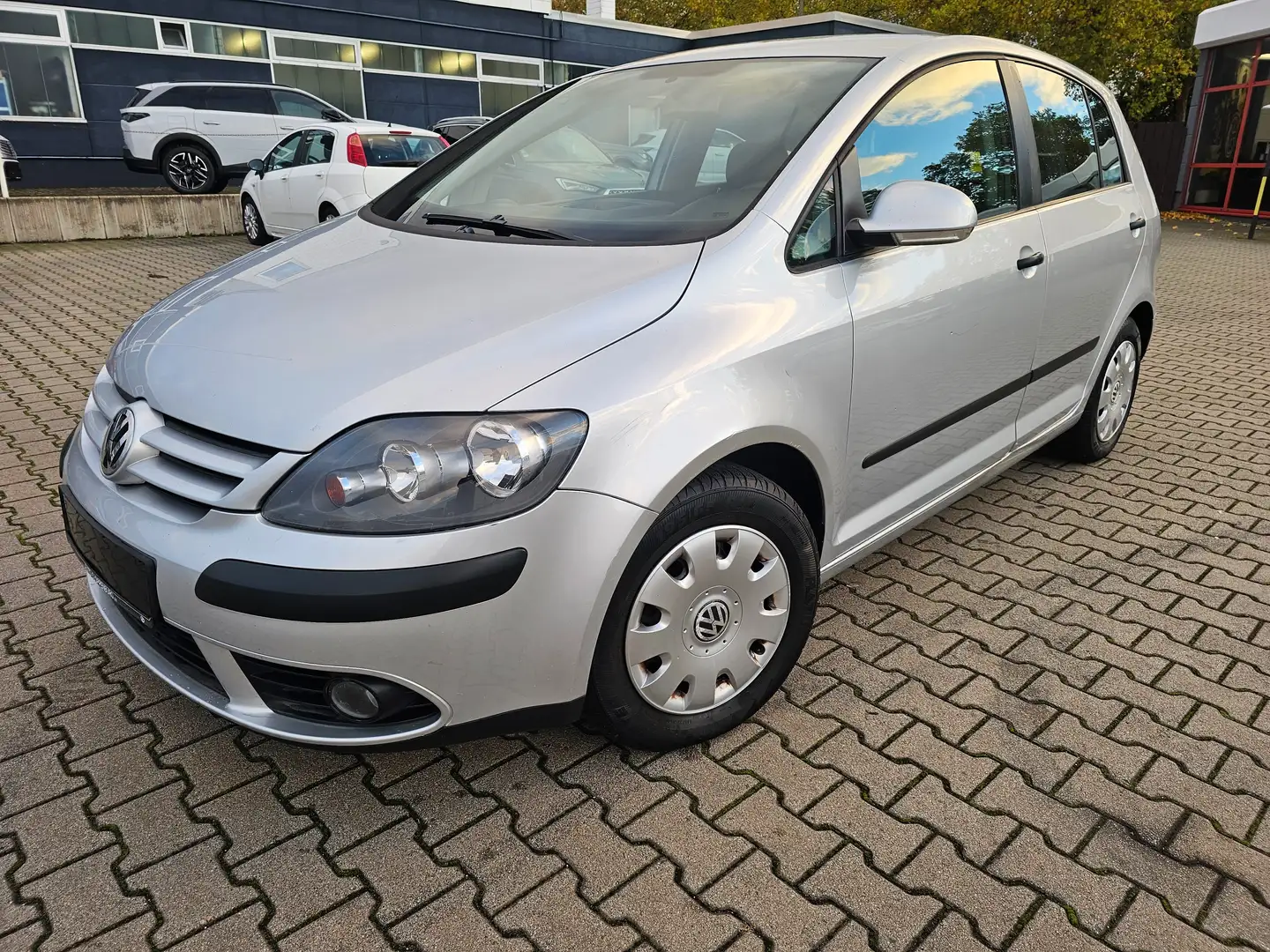 Volkswagen Golf Plus Golf V Plus 1.6 FSI Comfortline,PDC,ZV,Tüv01/27 Silber - 2