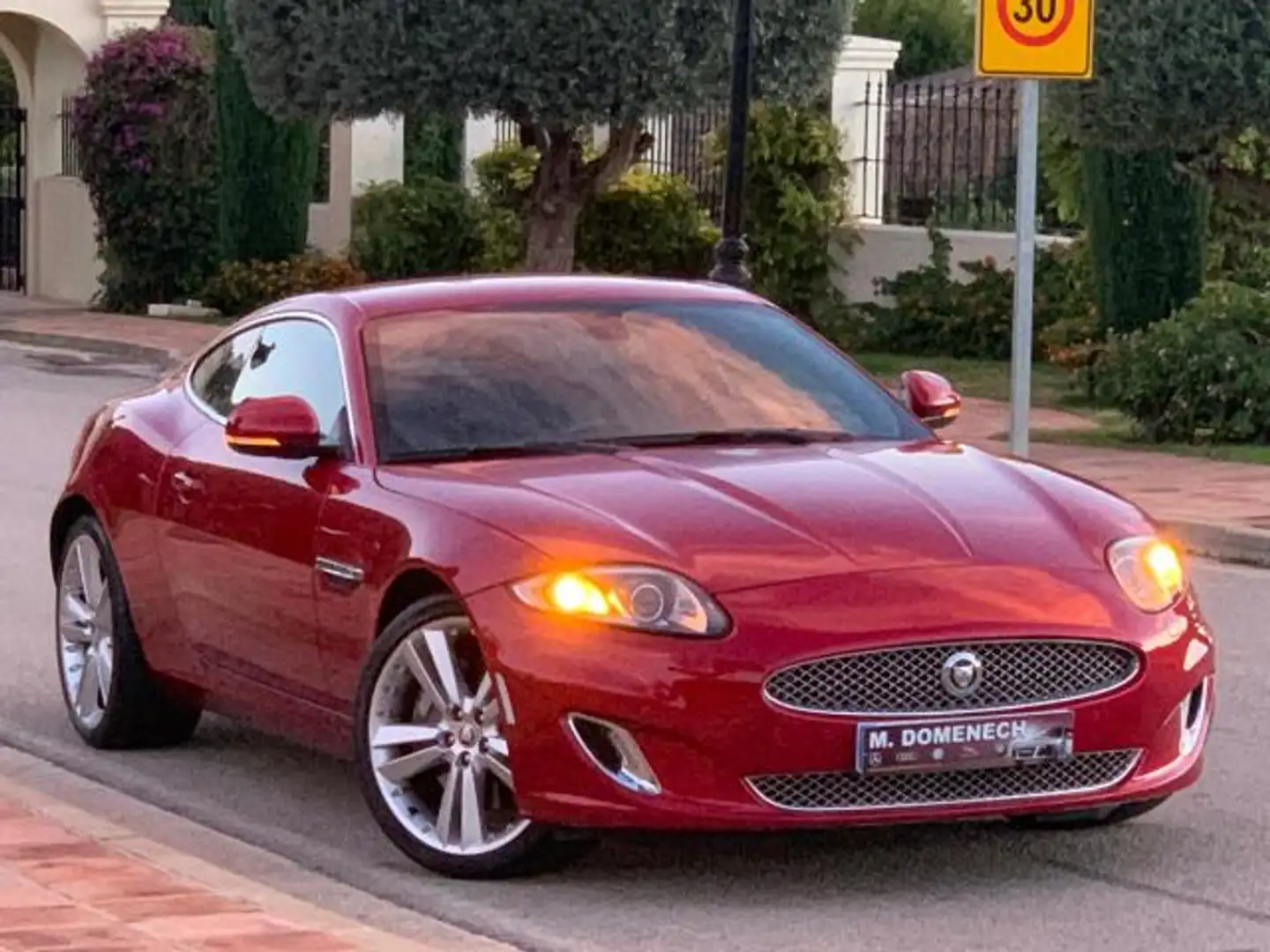 Jaguar XK Coupé 5.0 V8 Aut. Rood - 1