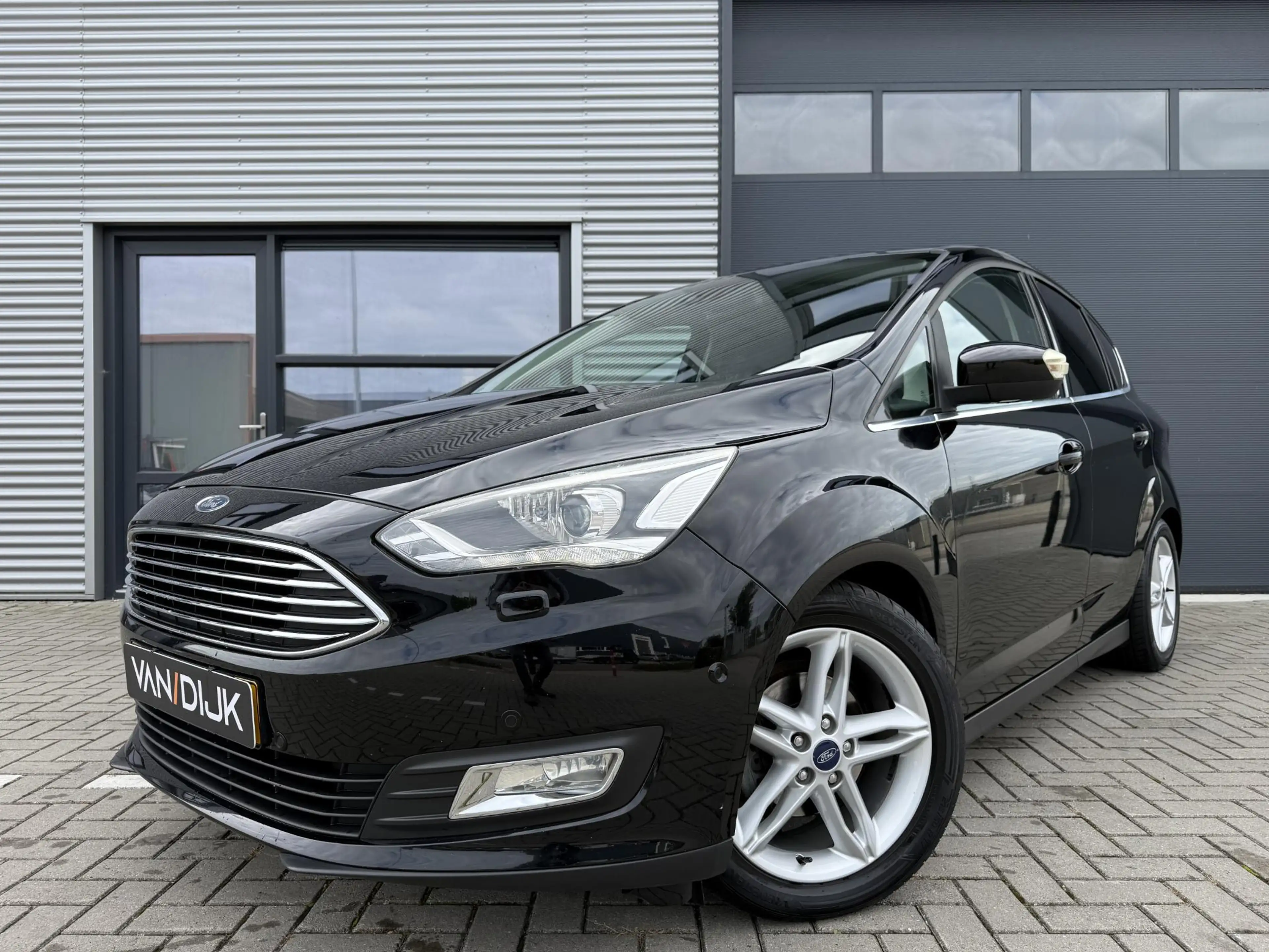 Ford C-Max 1.0 Titanium ✓Distributieketting ✓Bi-Xenon ✓Naviga — photo 3