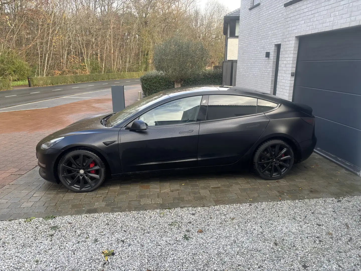Tesla Model 3 Model 3 Allradantrieb Dual Motor Zwart - 2