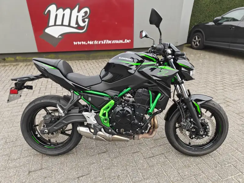 Kawasaki Z 650 - foto 2