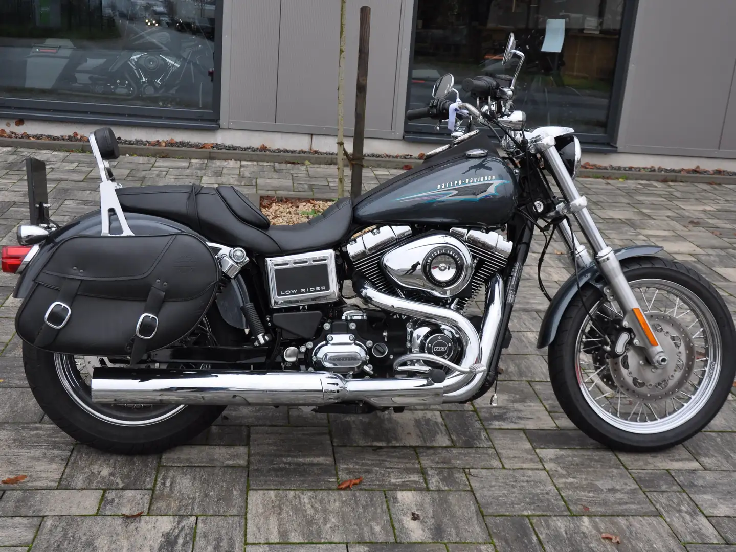 Harley-Davidson Low Rider 5HD1 erst 3000 km Top Zustand Blanc - 2