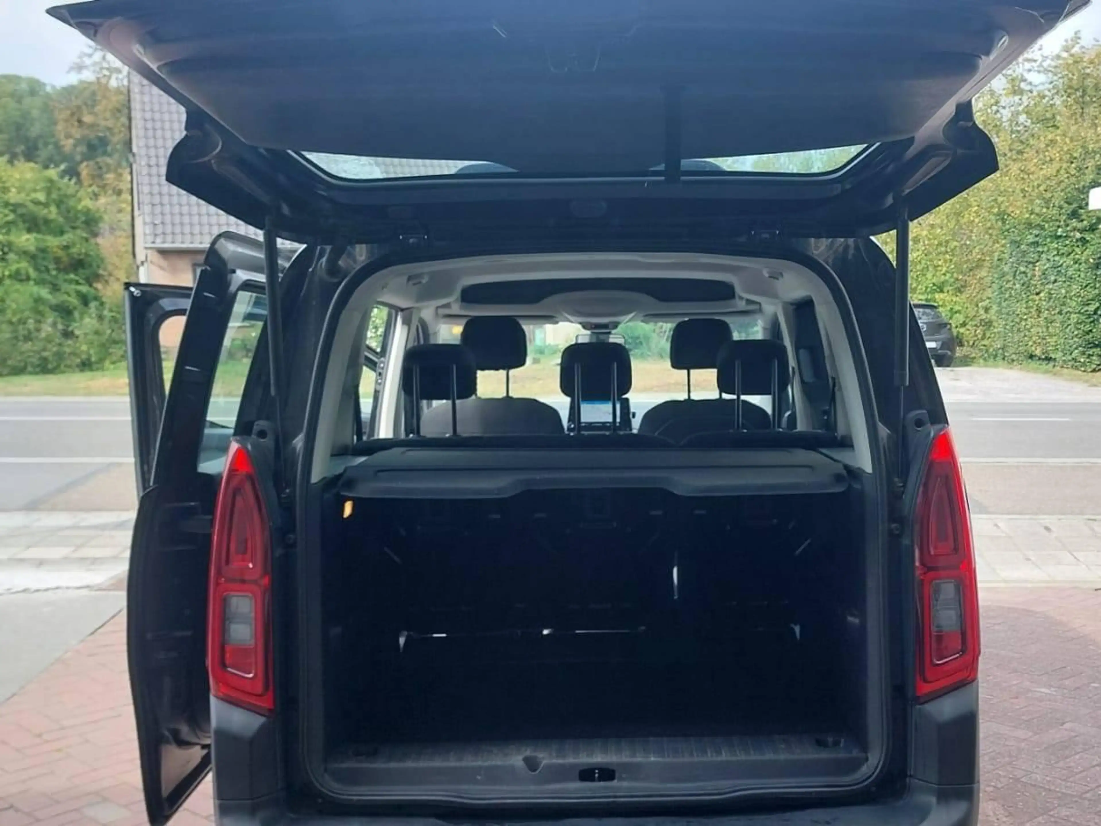 Citroen Berlingo Berlingo 1.2 PureTech M Live S&S NAVI CAMERA — photo 13