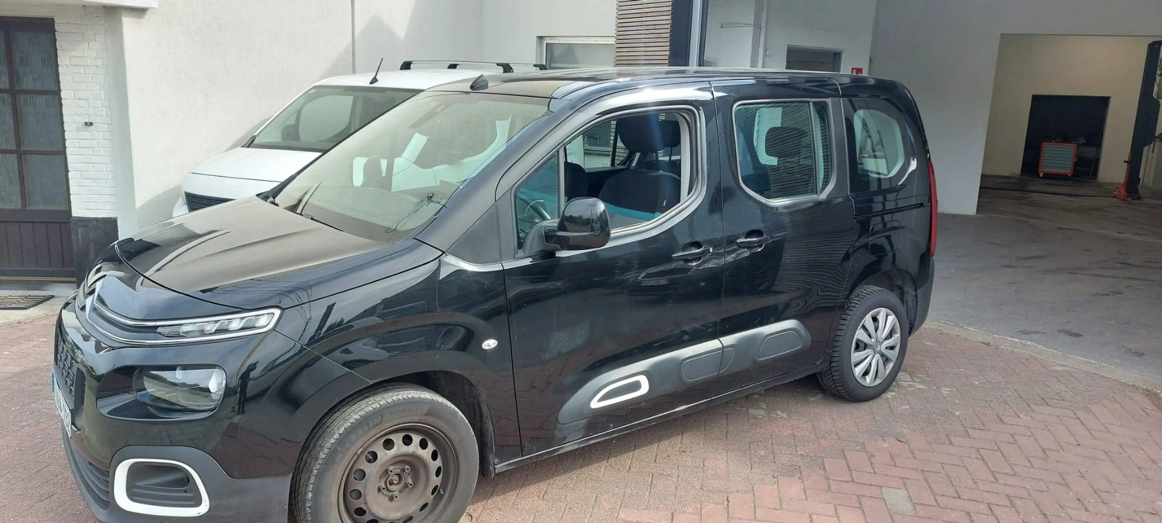 Citroen Berlingo Berlingo 1.2 PureTech M Live S&S NAVI CAMERA — photo 9