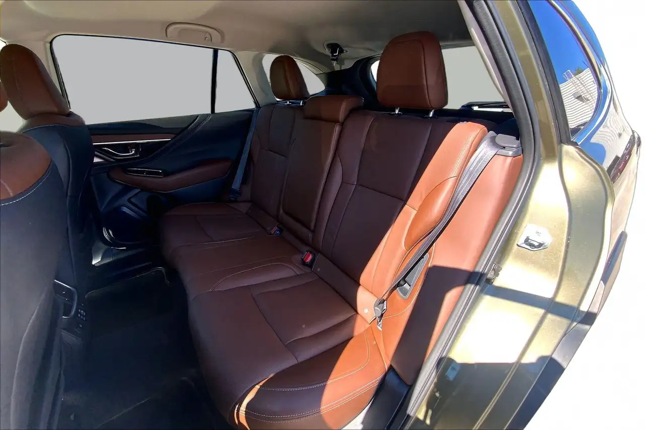 Subaru OUTBACK photo Subaru OUTBACK