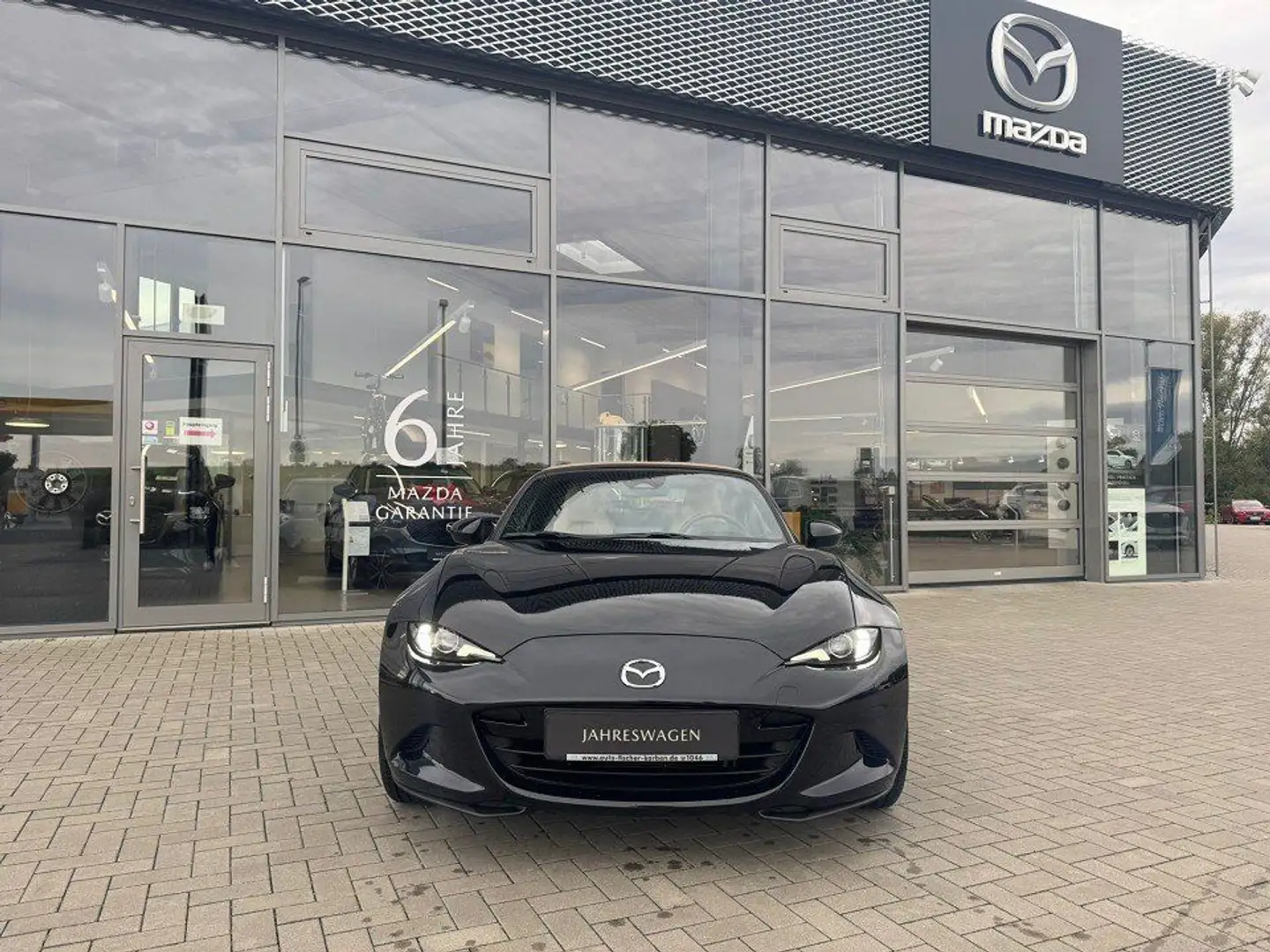 Mazda MX-5 2.0 (184PS) Schalter Kazari Rückfahrk. Navi Schwarz - 2