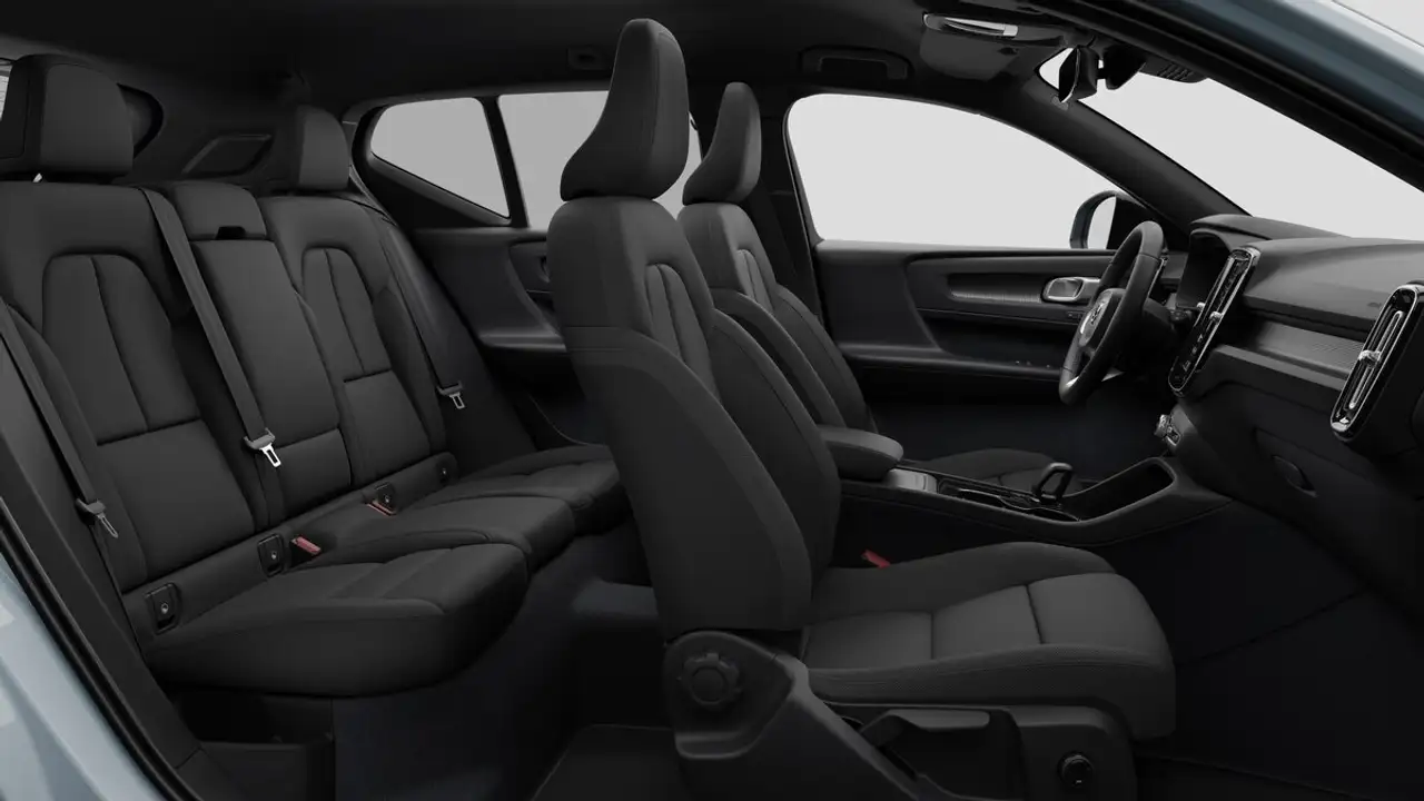 Volvo EX40 снимка Volvo EX40