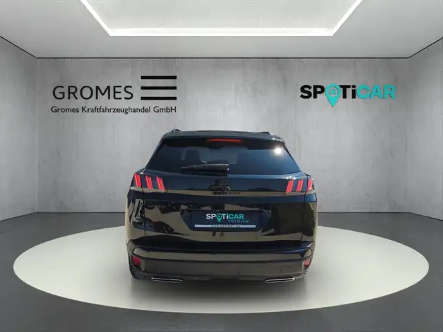 Peugeot 3008 view 4