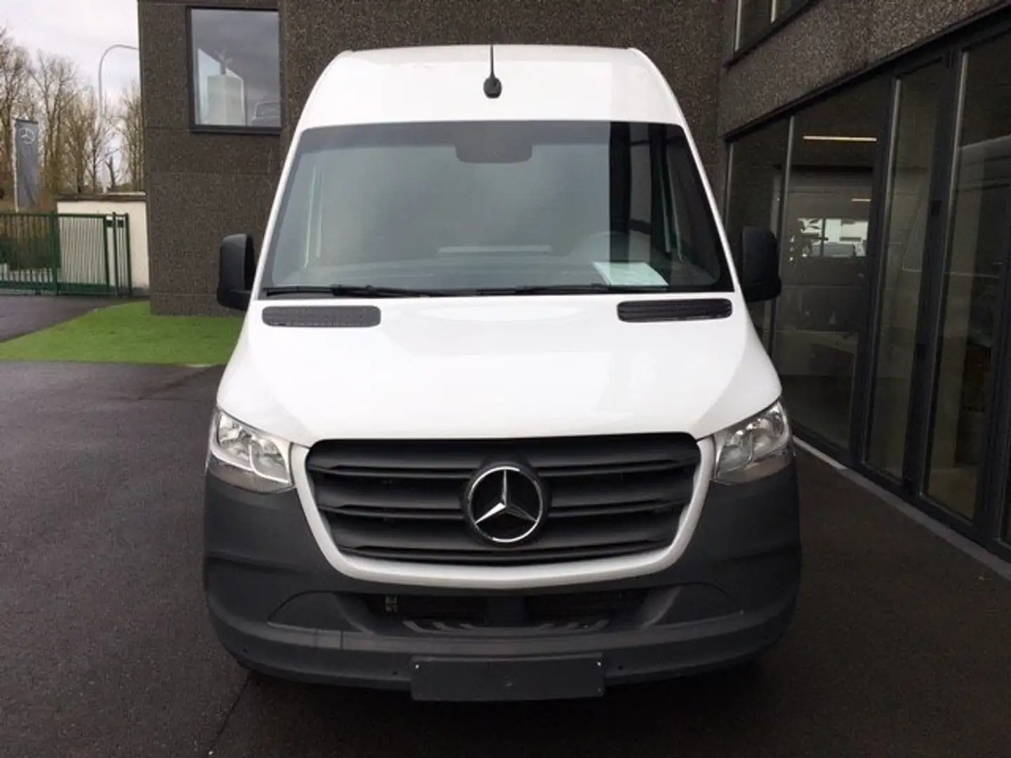 Mercedes-Benz Sprinter 317 CDI L3 H2 - TREKHAAK 3.5T - CAMERA - MBUX Wit - 2