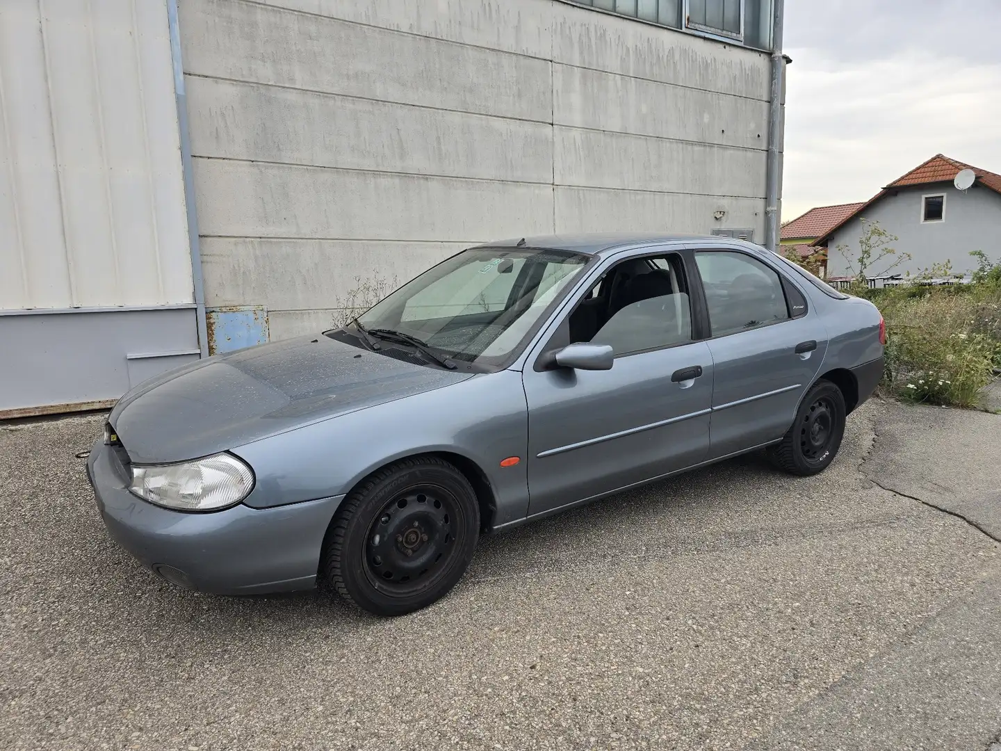 Ford Mondeo 2,0 Mit Klima - 2
