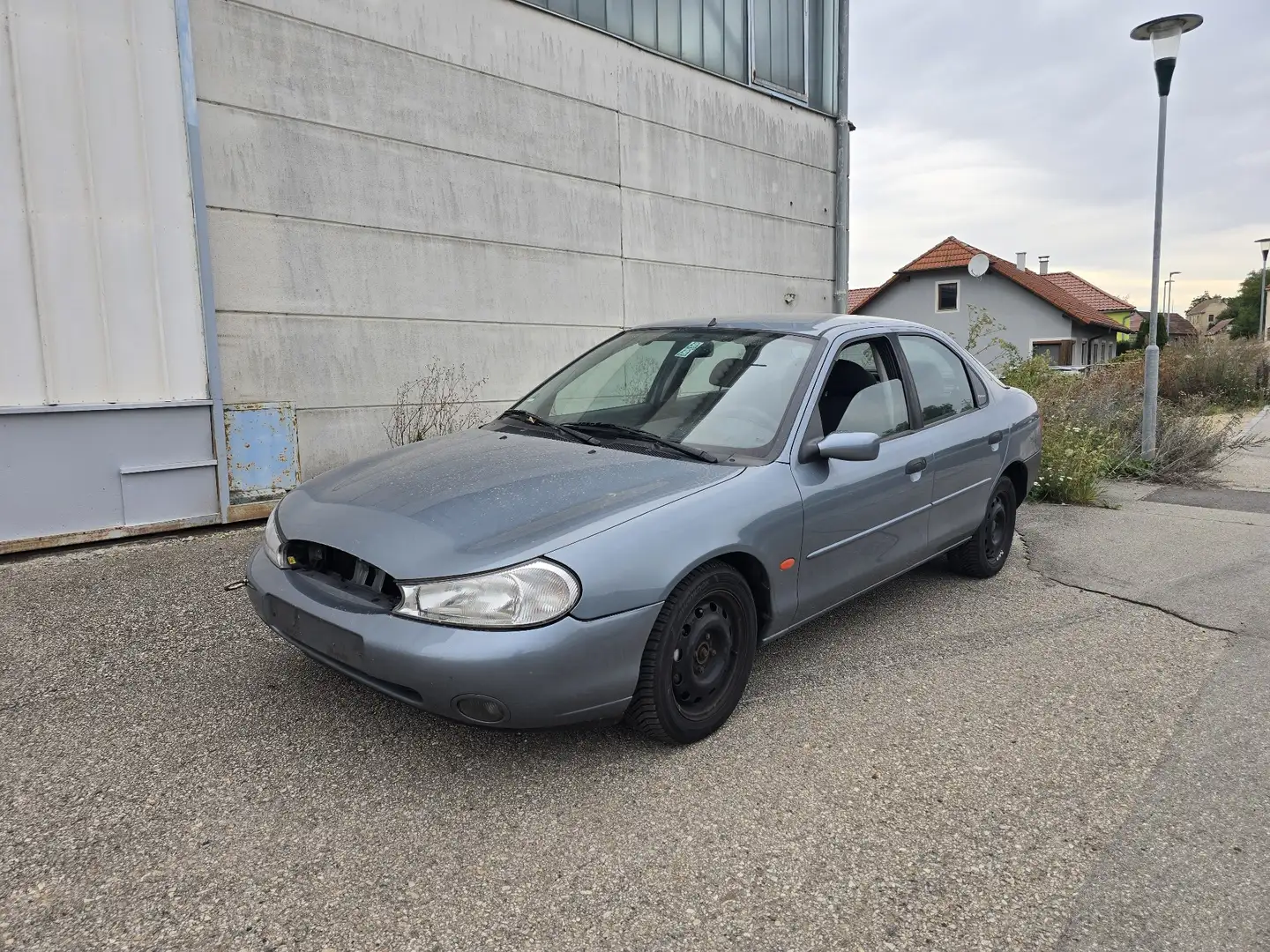 Ford Mondeo 2,0 Mit Klima - 1