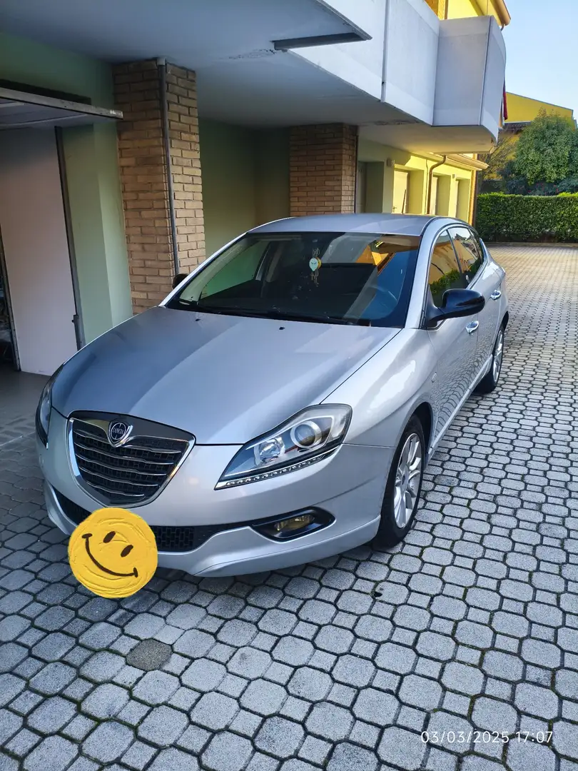 Lancia Delta 1.4 tjt Silver ecochic Gpl 120cv my14 - 1