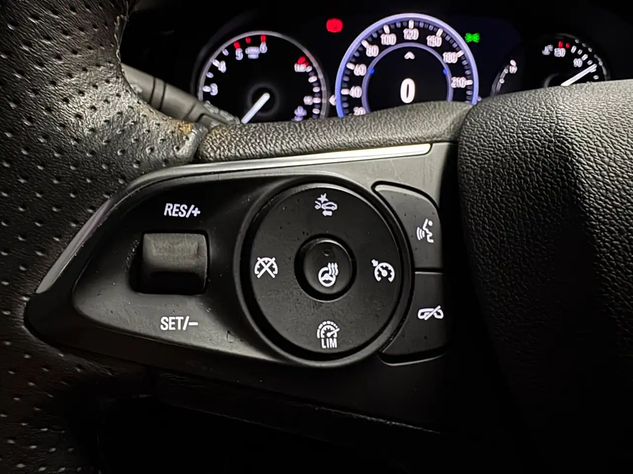 Opel Insignia Sports Tourer 1.5D CarPlay GPS Leder Camera, миниатюра 17