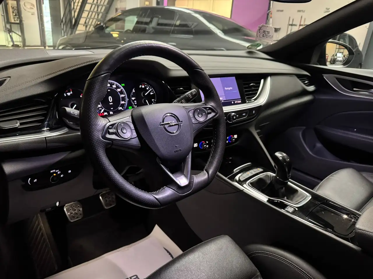 Opel Insignia Sports Tourer 1.5D CarPlay GPS Leder Camera, миниатюра 13