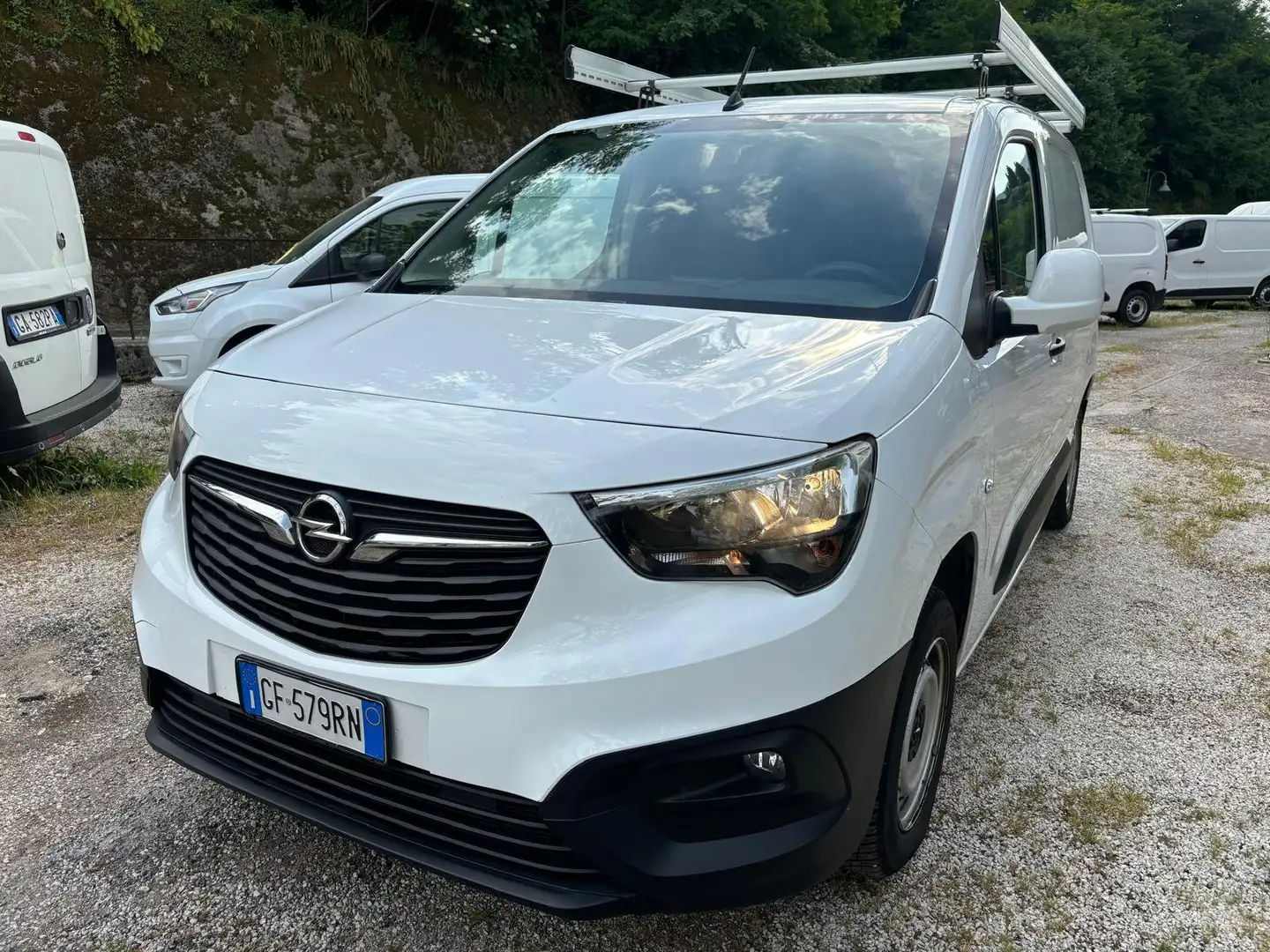 Opel Combo 1.5 CV 100  3 POSTI Anno 2021 ATTREZZATO Bianco - 2