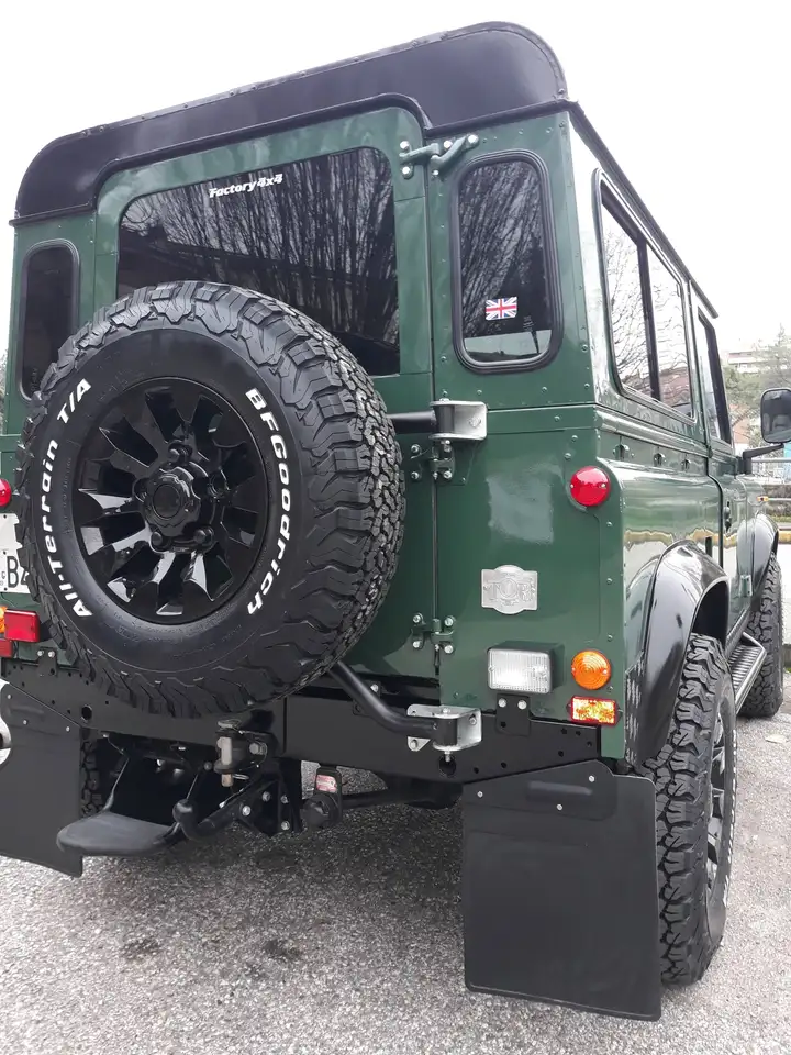 Land Rover Defender 90 2.5 Hard Top, foto 5