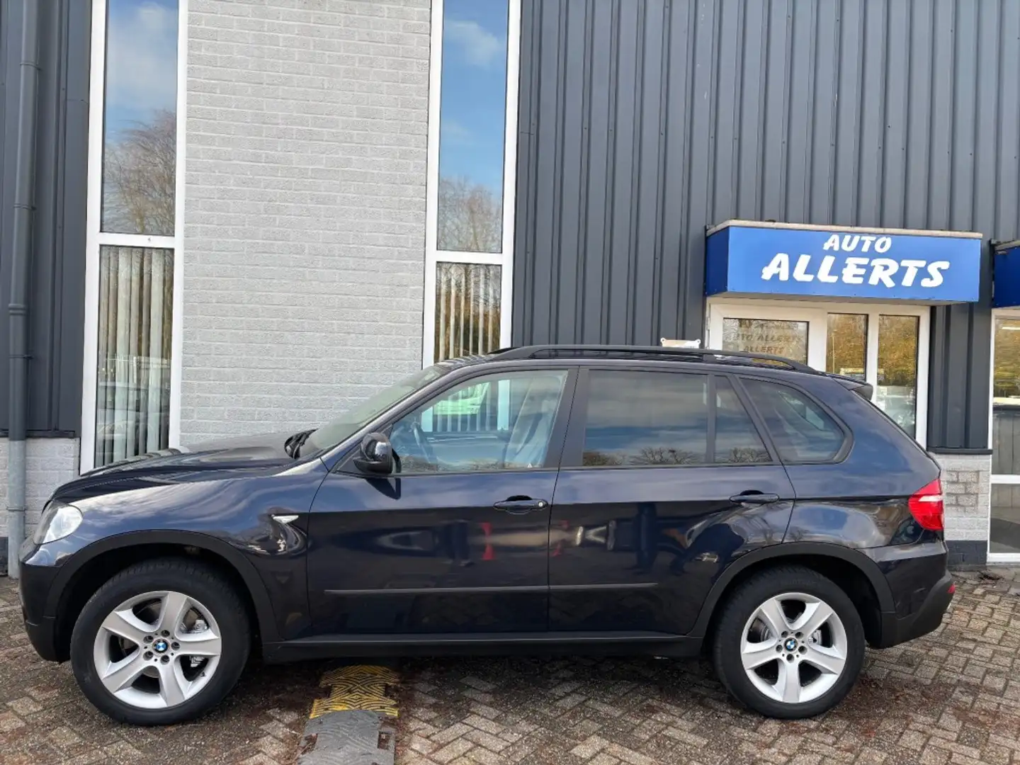 BMW X5 XDRIVE30D HIGH EXEC. Blau - 1