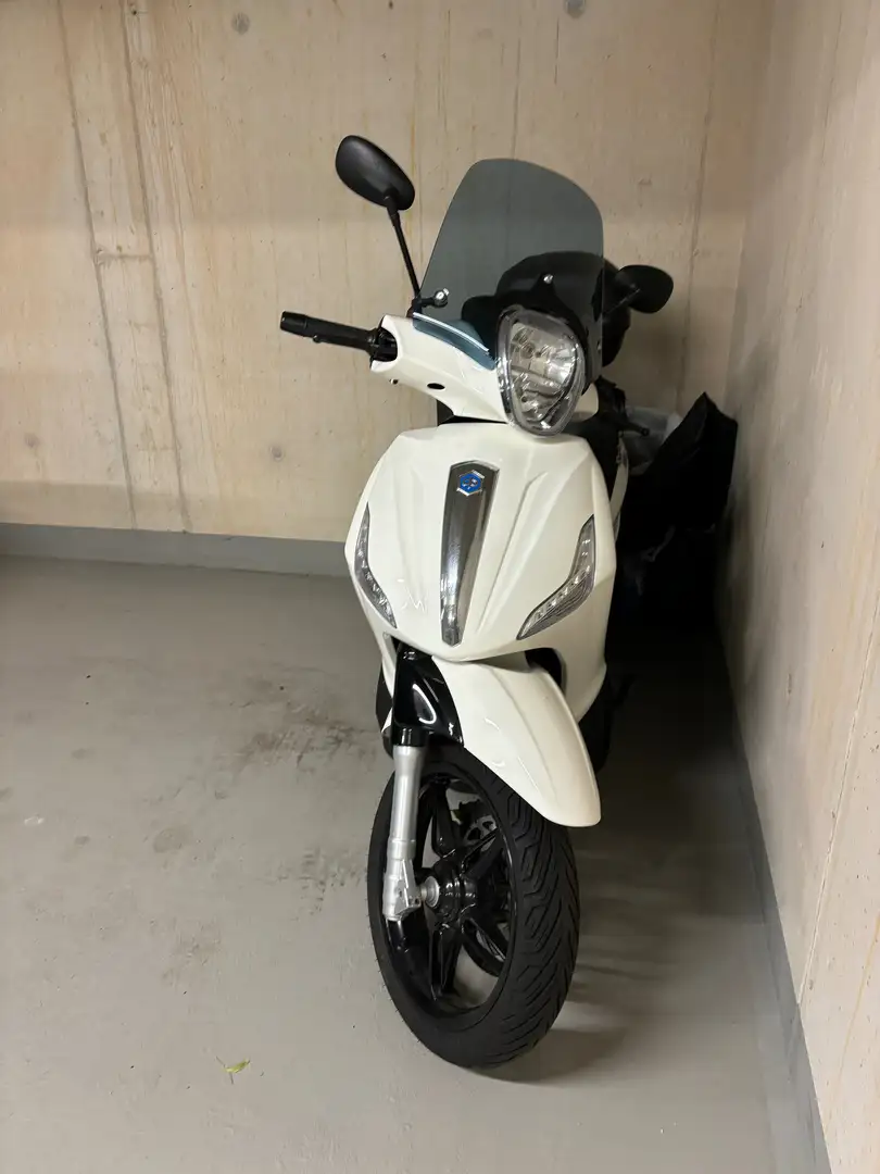 Piaggio Beverly 350 Beverly Sport Touring Blanc - 2