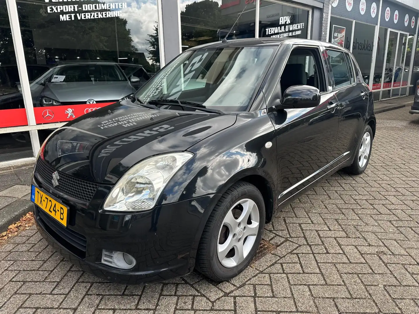 Suzuki Swift 1.5 Comfort NIEUWE KOPPELING + APK AIRCO Zwart - 2
