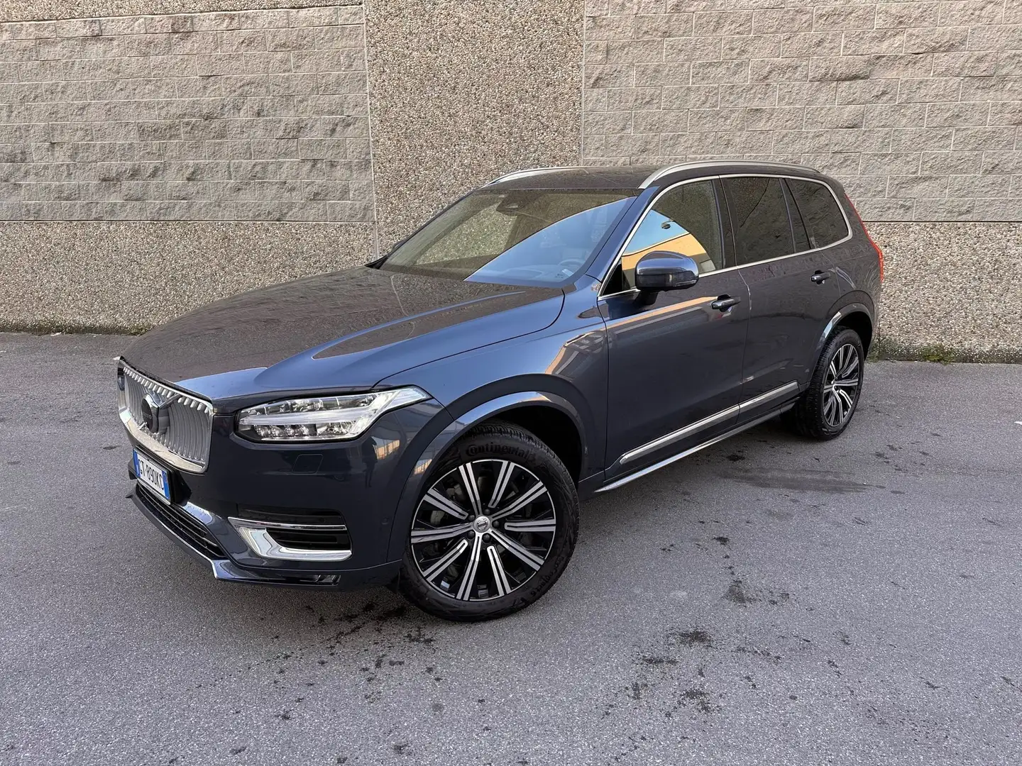 Volvo XC90 XC90 B5 (d) AWD automatico 7 posti Ultimate Bright Blu/Azzurro - 1