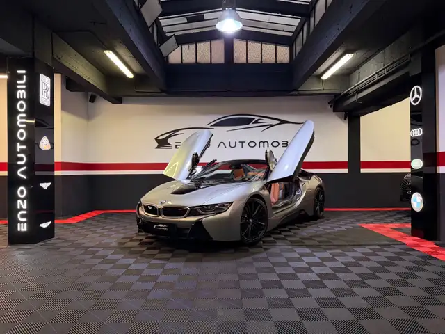 BMW i8 1.5 374 FIRST EDITION