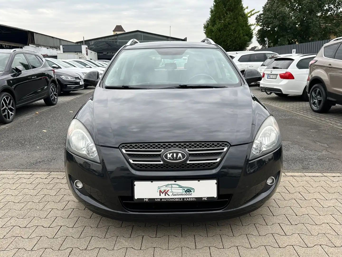 Kia Ceed SW / cee'd SW Ceed Sportswagon TX 1.6 CRDi Klima/ Sitzheizung Schwarz - 2