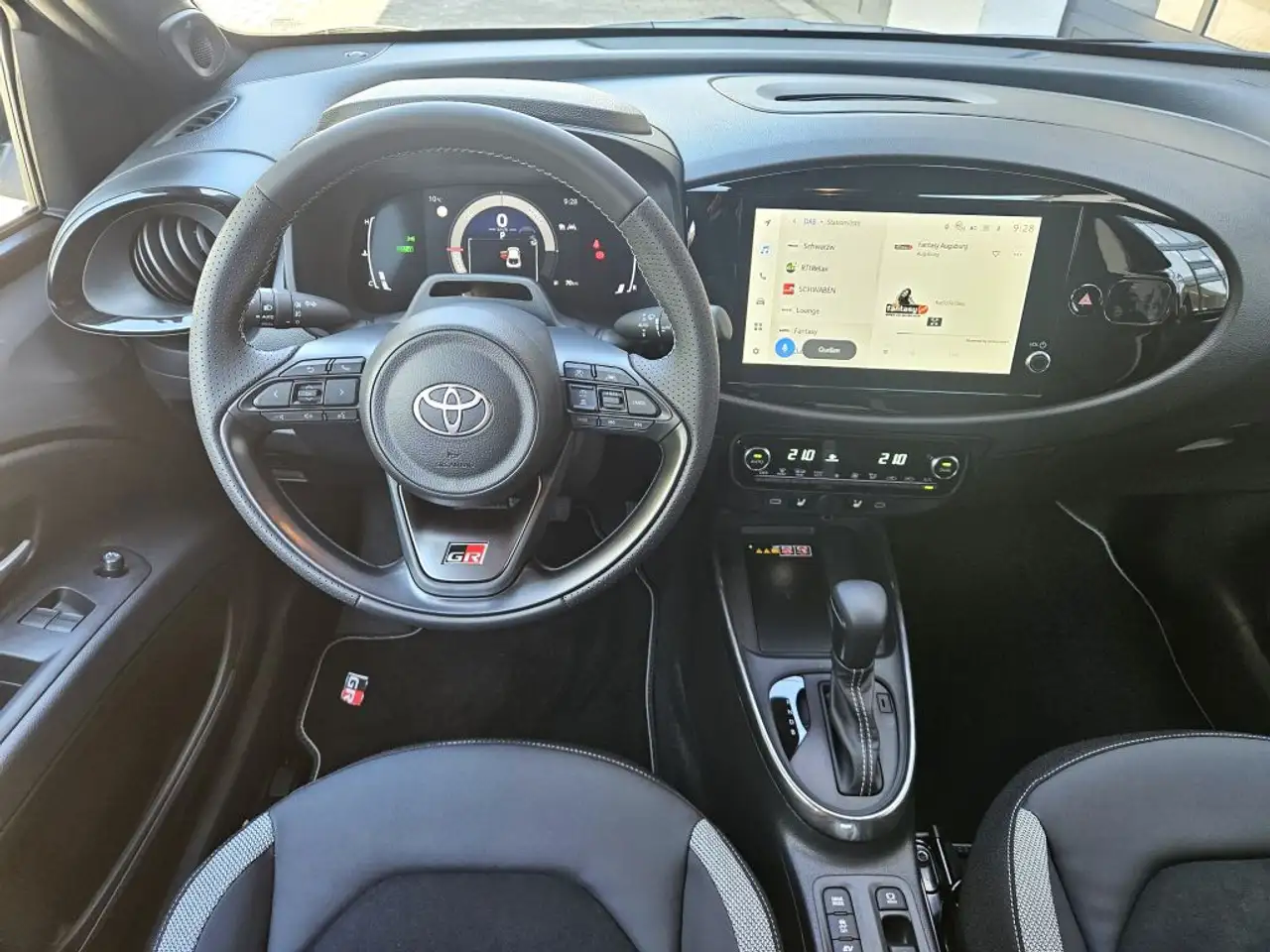 Toyota Aygo X 1,5 Hybrid GR SPORT*JBL Premium Soundsystem 7