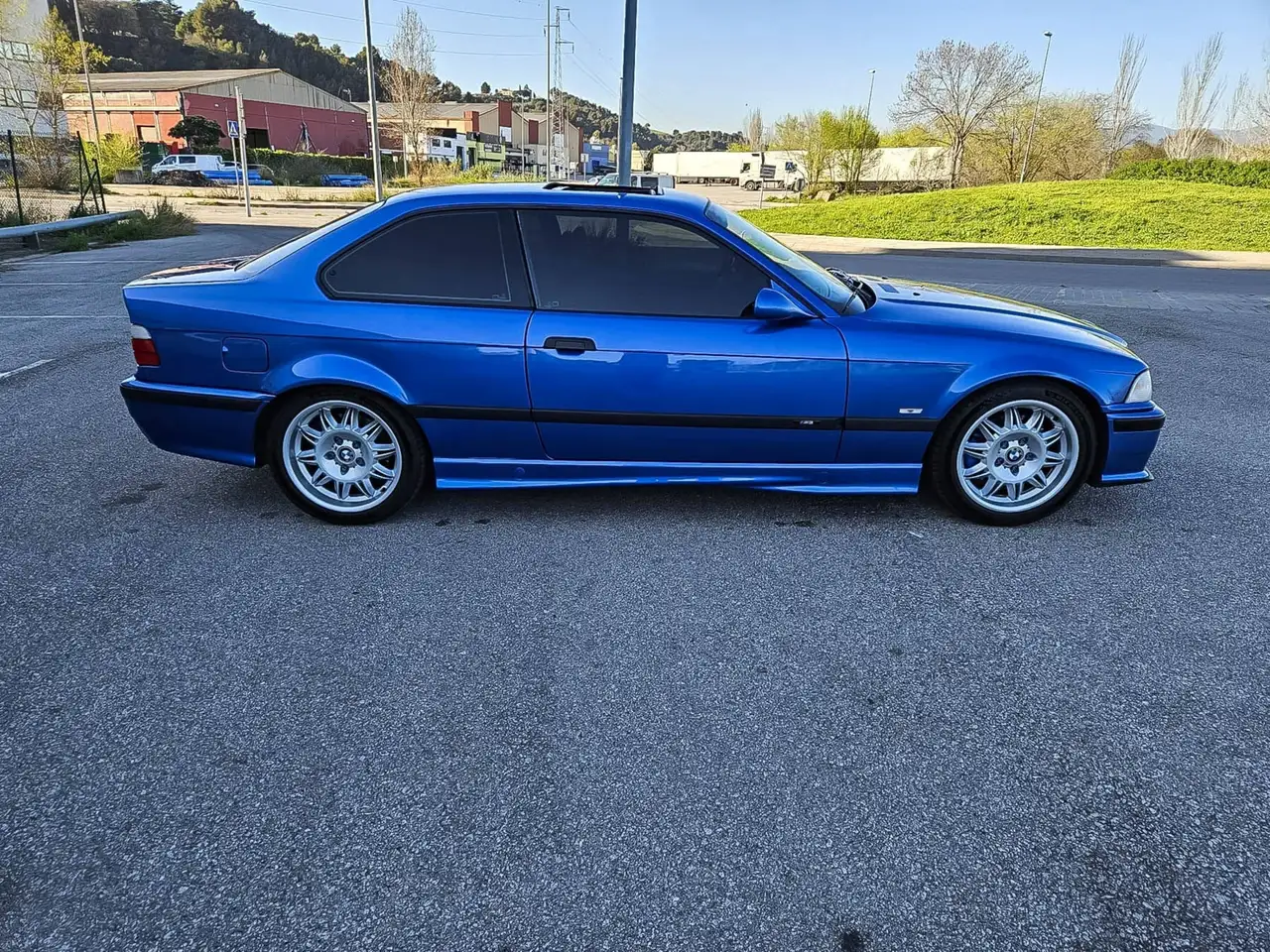 BMW M3 3.2, foto 2