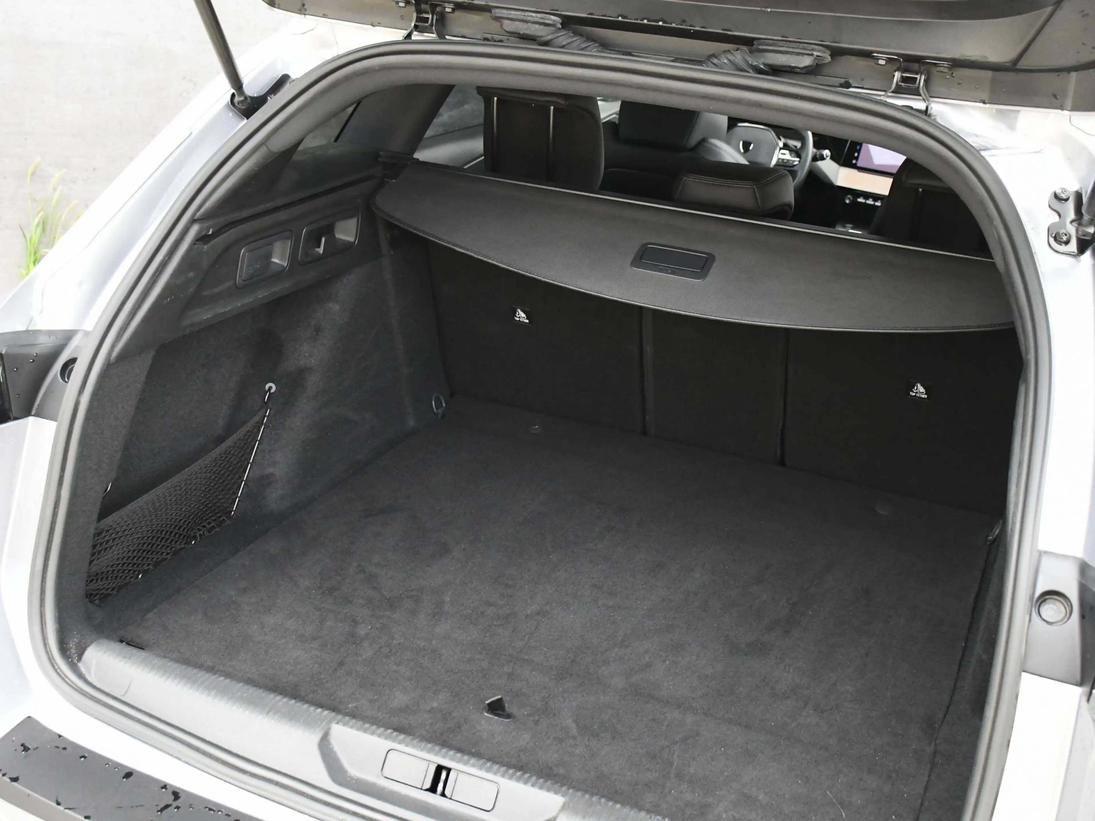 Peugeot 308 SW GT 1.6 Plug-in Hybrid 225pk Automaat PANO | 18' — photo 15