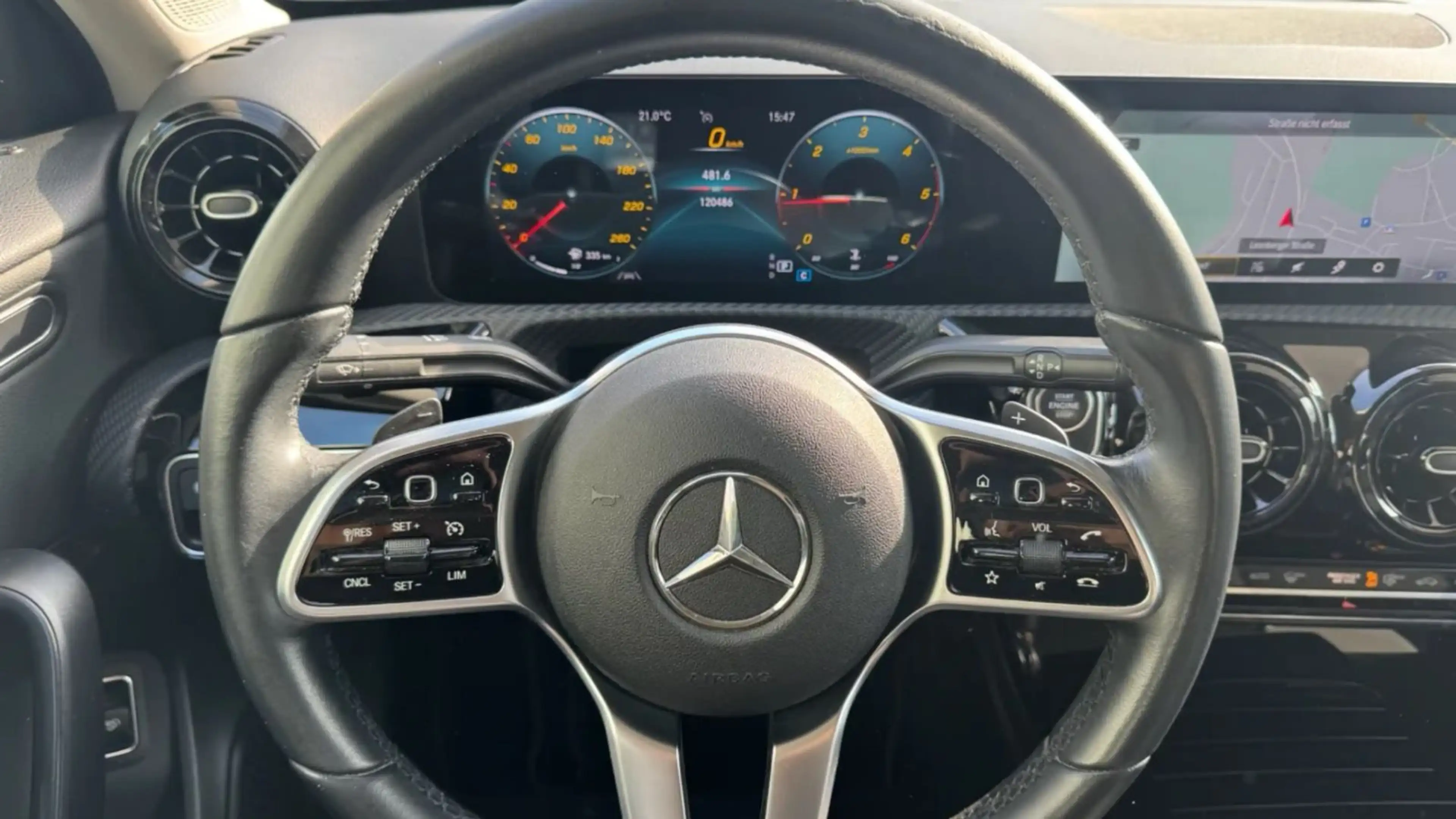 Mercedes-Benz A 180 d*Sedan*7G-DCT*WIDESCREEN*LED*NAVI* — photo 15