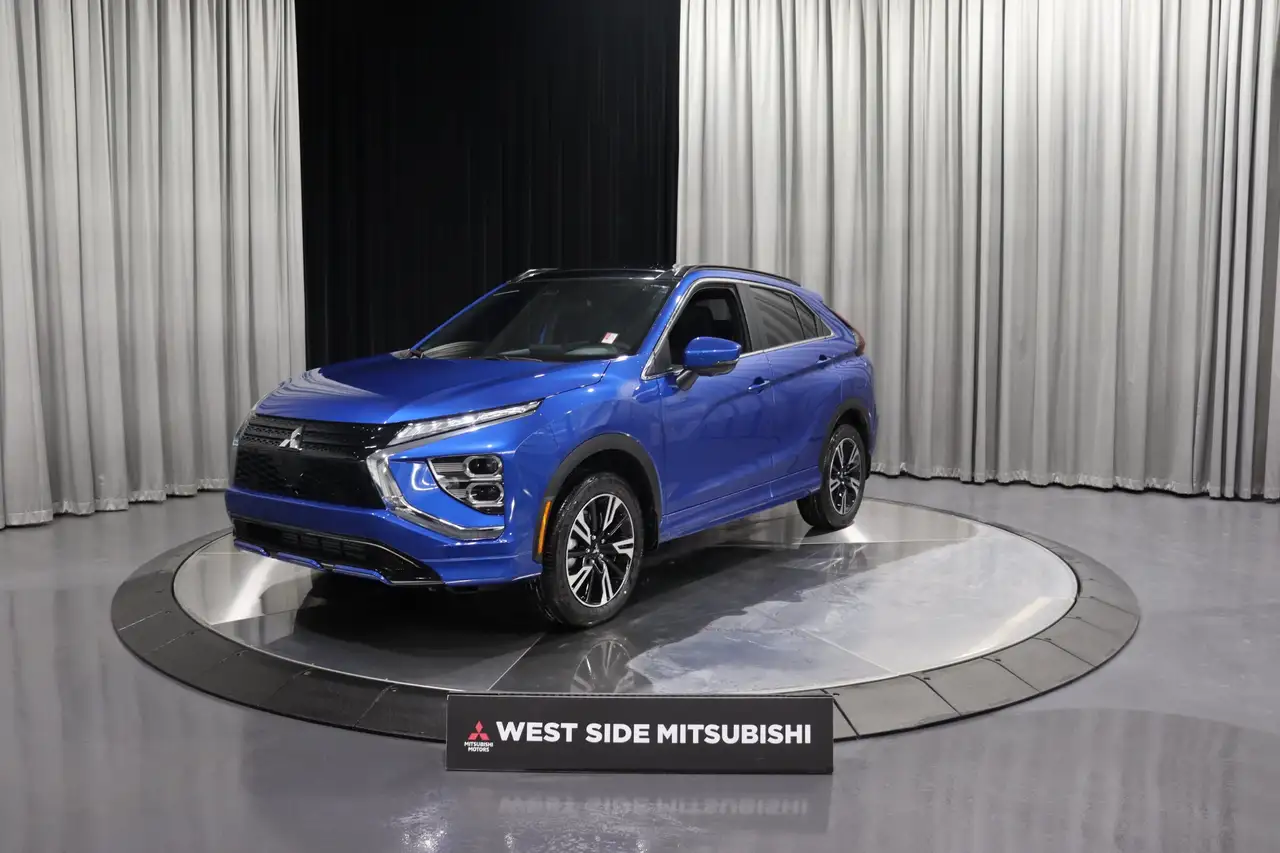 Mitsubishi Eclipse Cross снимка Mitsubishi Eclipse Cross