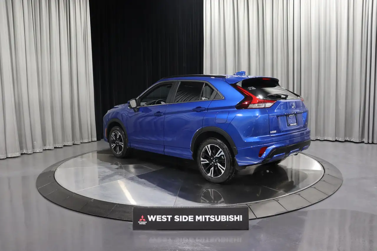 Mitsubishi Eclipse Cross снимка Mitsubishi Eclipse Cross