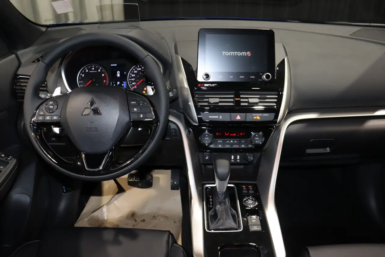 Mitsubishi Eclipse Cross снимка Mitsubishi Eclipse Cross