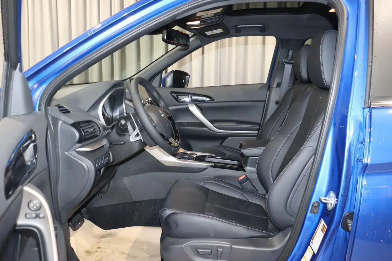 Mitsubishi Eclipse Cross снимка Mitsubishi Eclipse Cross